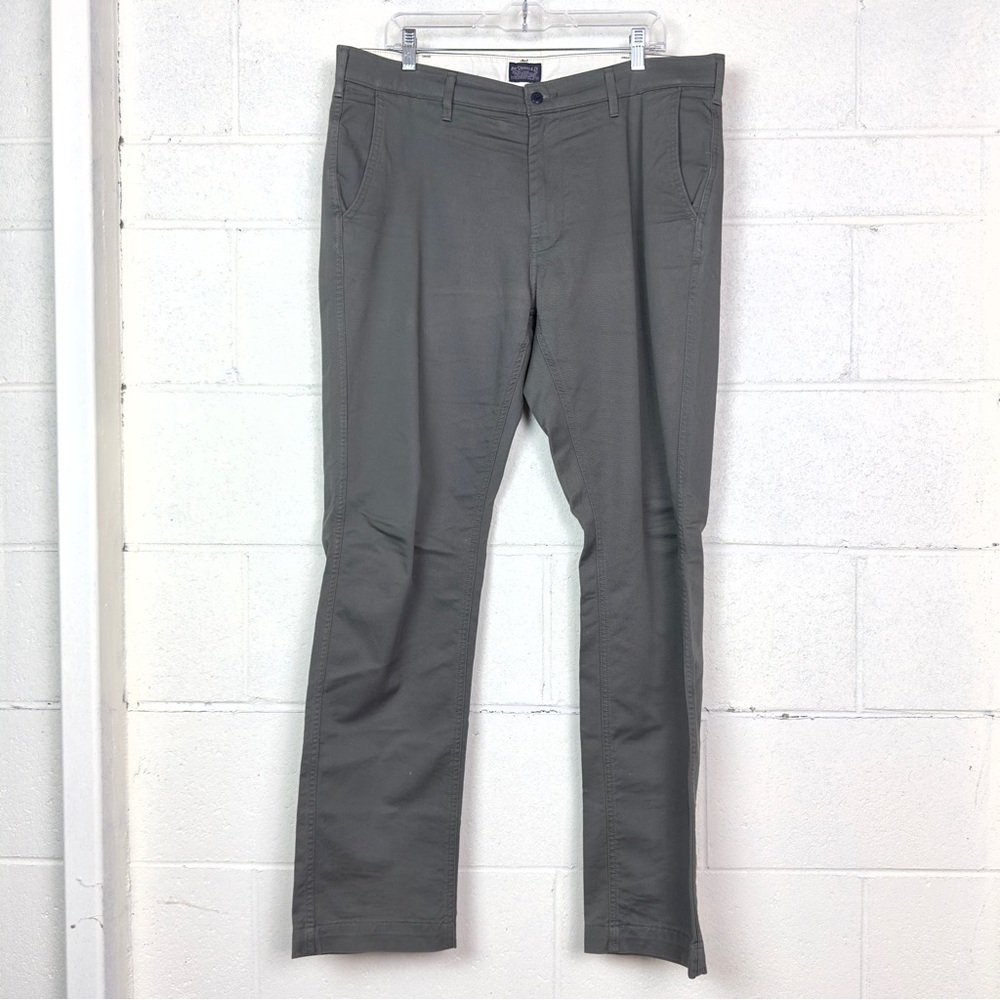 Levi's Men's Charcoal Chinos 36 X 34
